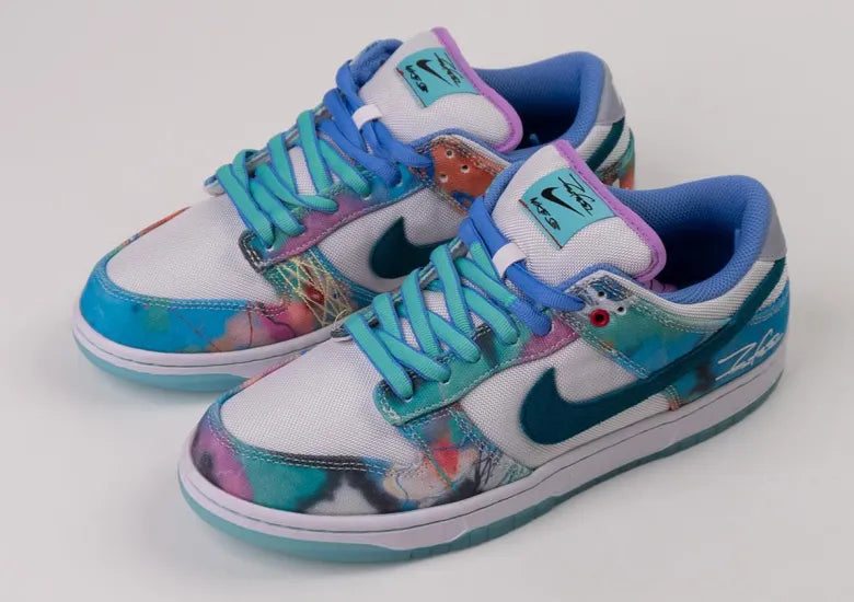 Nike SB Dunk Low Futura Laboratories bleached Aqua