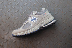 New Balance 2002R