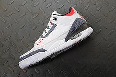 Air Jordan 3